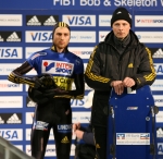 volle Konzentration am Start im gelben Trikot des Weltranglistenfhrenden, neben mir Trainer Dirk Grundmann